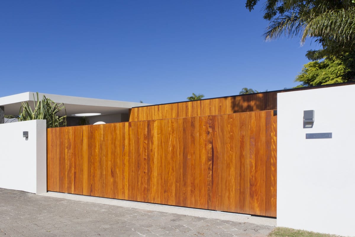 10 inspirerende moderne poorten in hout en